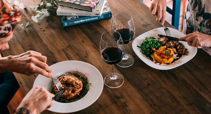 Logo do movimento Slow Food Brasil